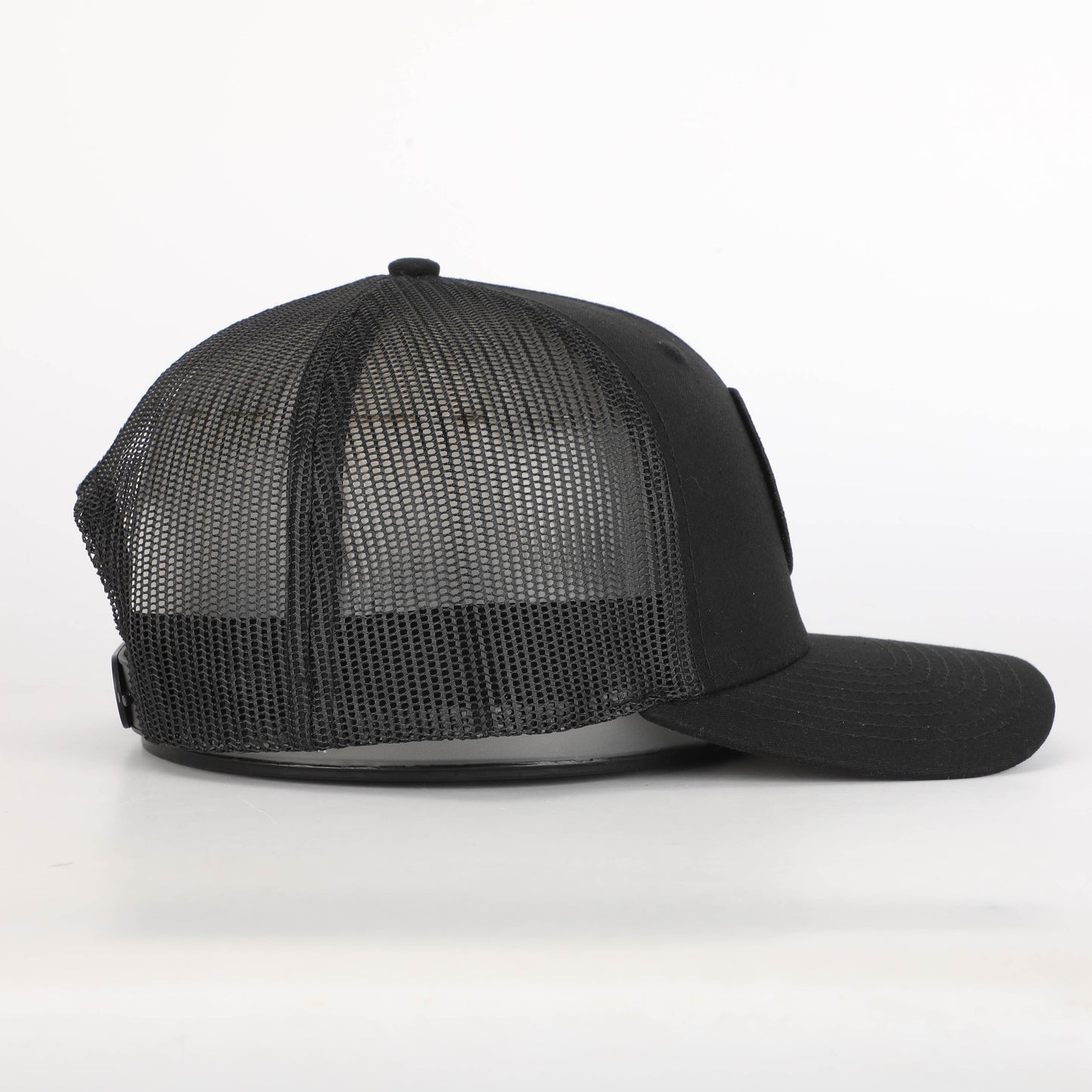 CoverGrip Ballcap - w/ Built in Magnet