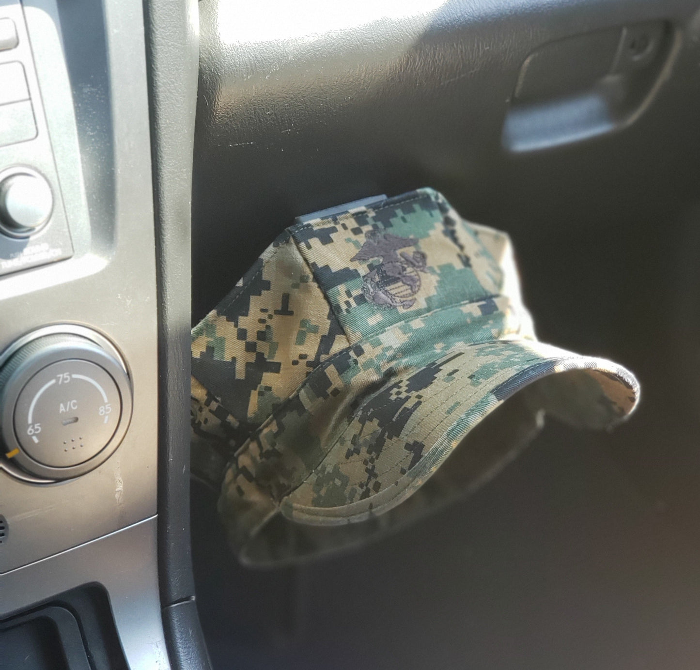 Vehicle/Wall Mount Magnet